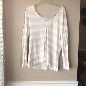 Long sleeve shirt